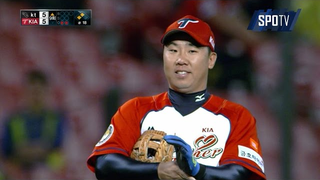 Third-Baseman-Behind-Catcher Shift Is Too Extreme For Umpires To Allow